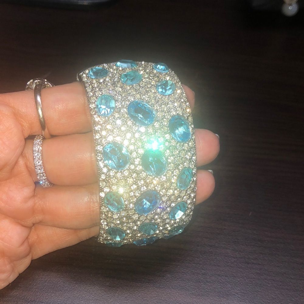 Magnetic bedazzled bangle cuff